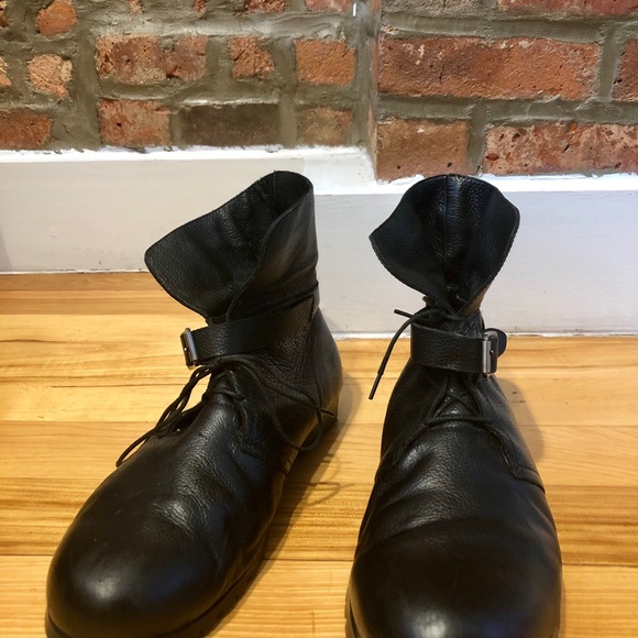 Men’s Oak Boots - Picture 5 of 5